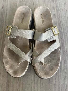 Vionic Women's Beige Strappy Slide Sandals with Gold Buckles